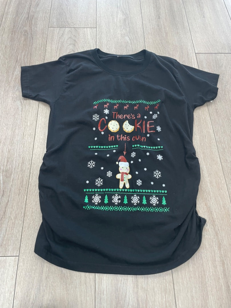 XL, cookie in this over maternity top