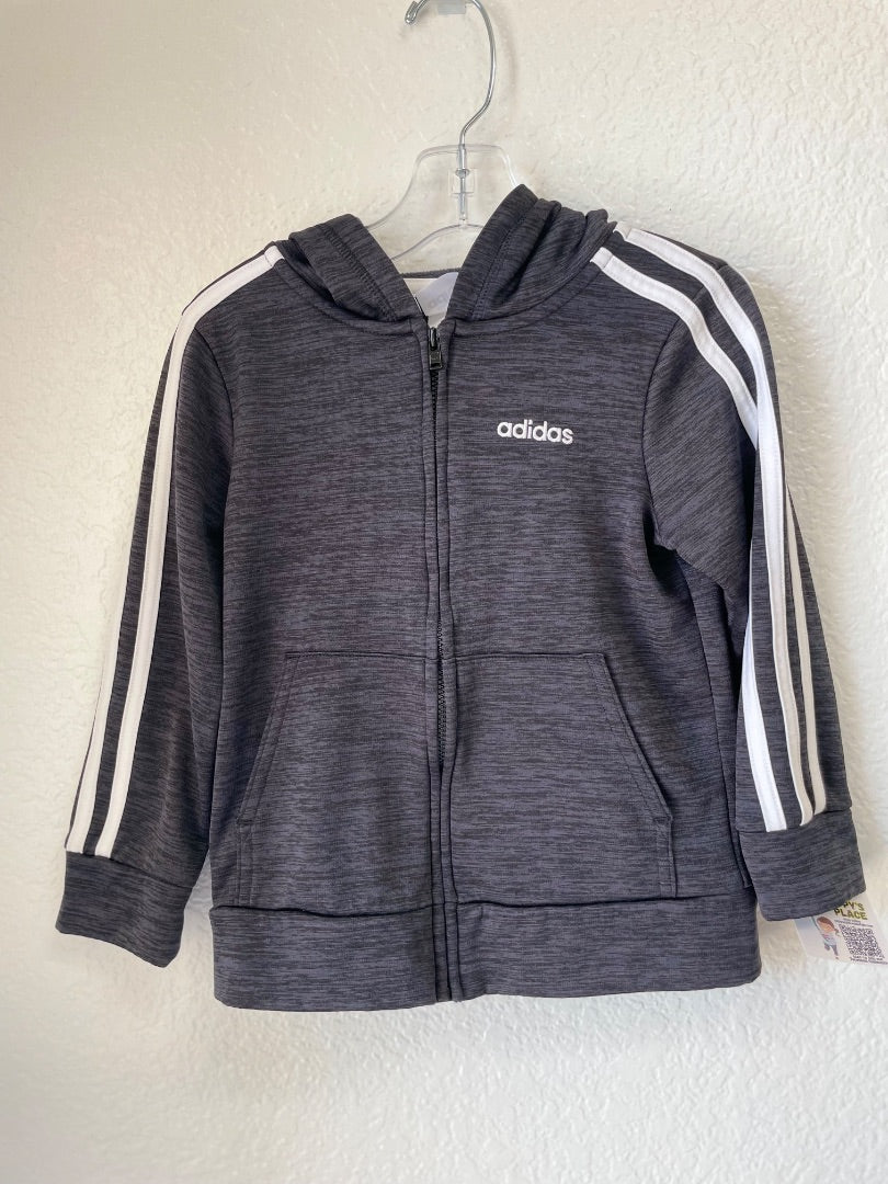 4t, Black