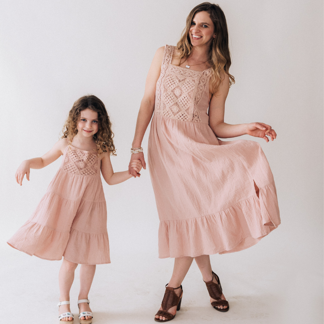 Med, Dusty Rose Mama Dress