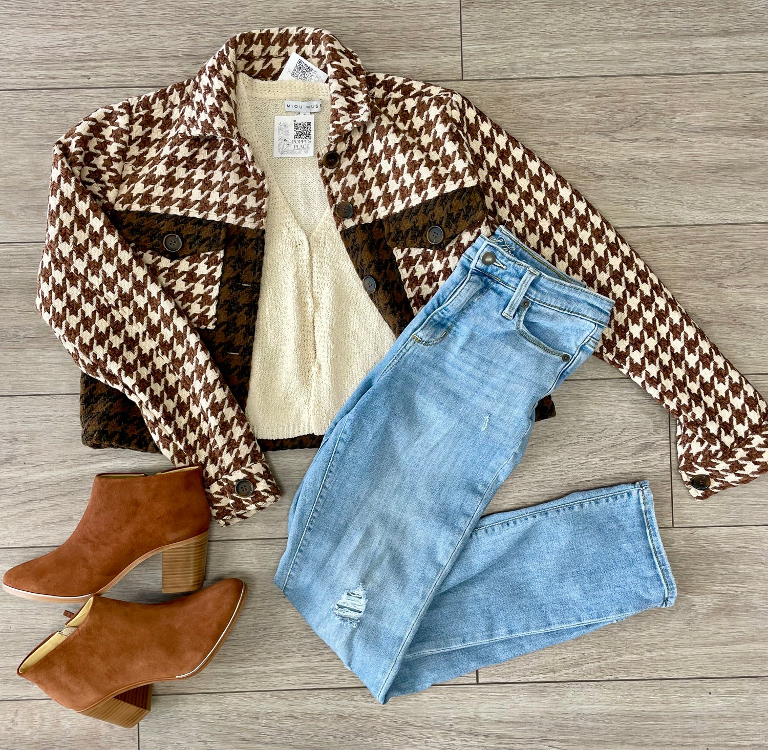 Women's Consignment- XS & Small