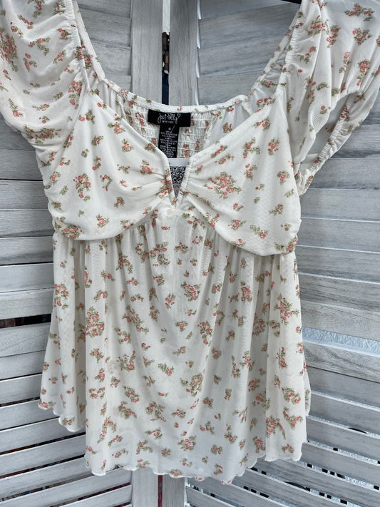 Small, Just Polly Blouse