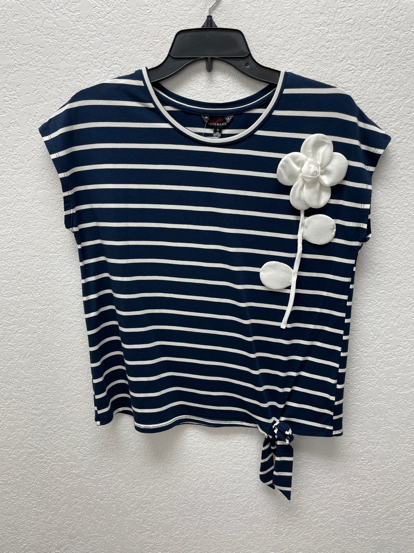 Love & Lace Top,BL/WHT,S-NEW/TAGS