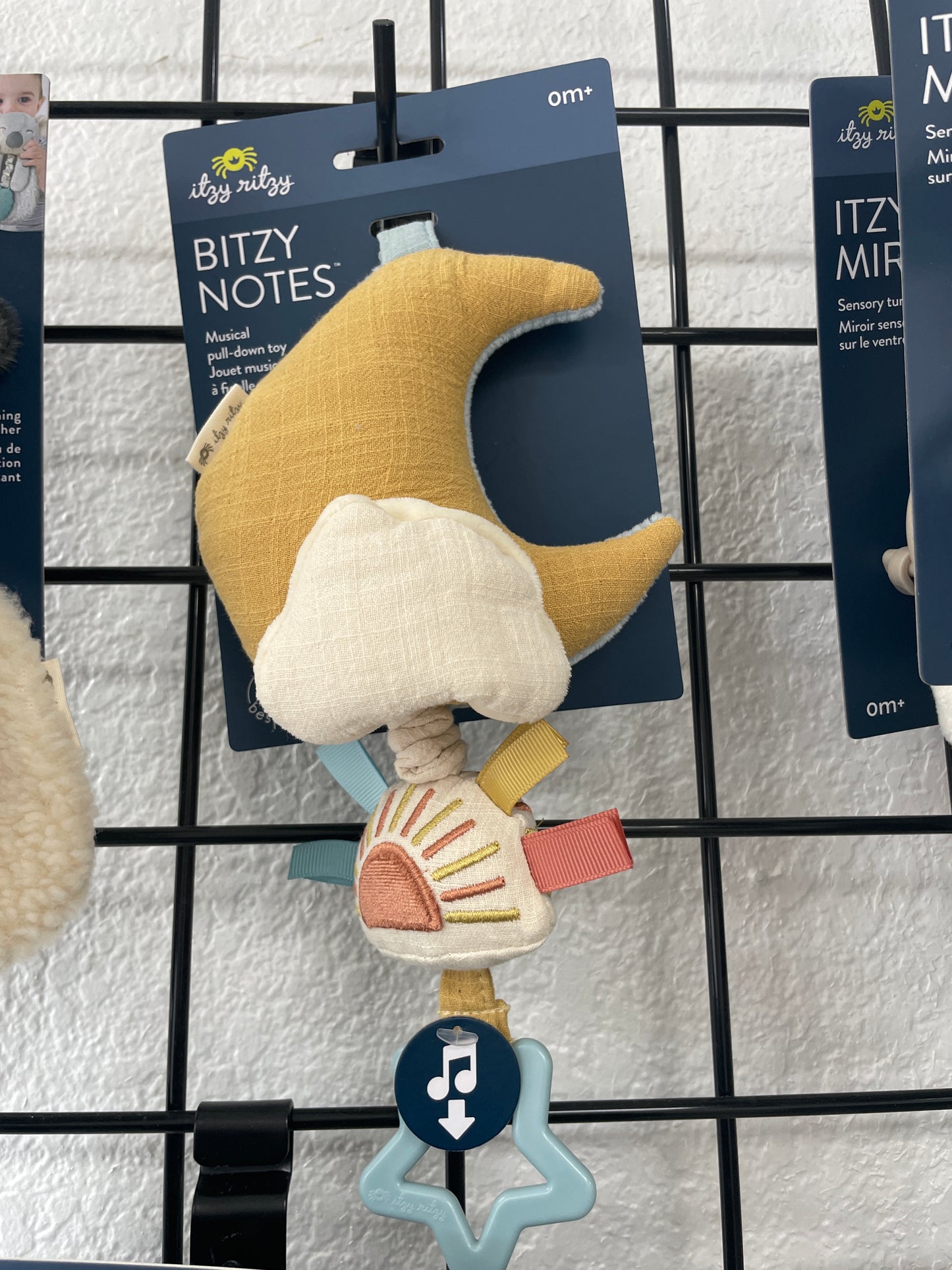 0m+, Itzy Ritzy Musical Toy