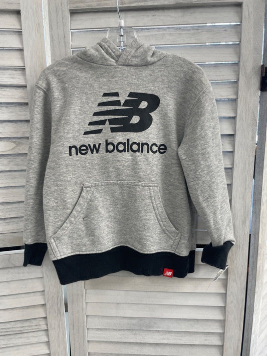4, New balance Hoodie